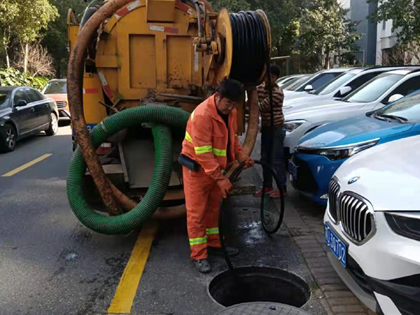 温宿排污管道清淤